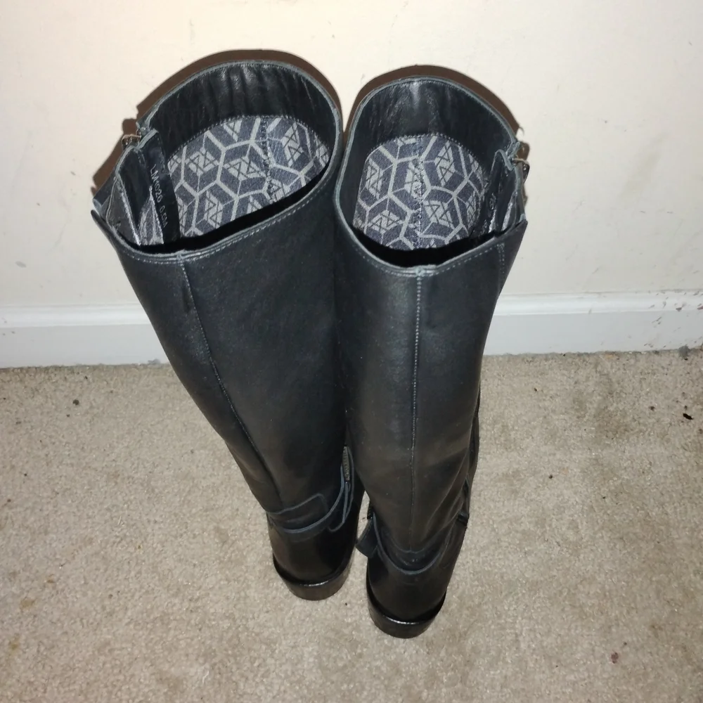 Aquatalia Italian Jessa Black Leather Riding Boot Black Leather Stretch SZ:6.5..
